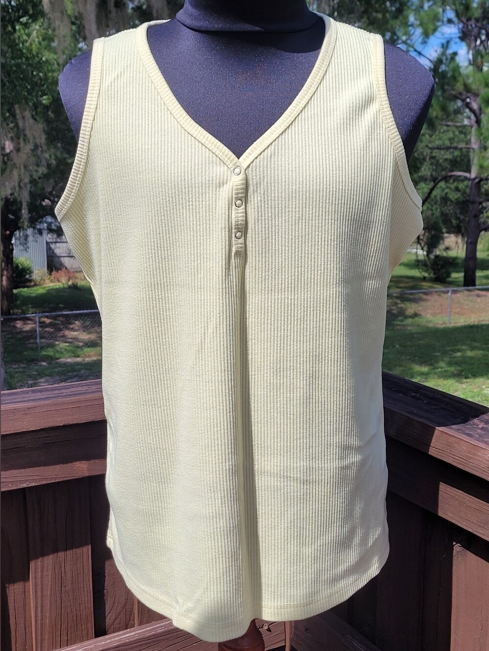 Merokeety Ribbed Henley Tank Top Light Butter Yellow ❤️ Like New Size XXL